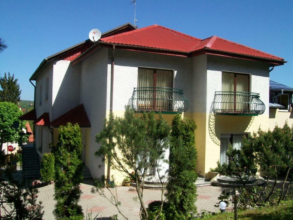 Homestay Jasminowy Dwor Polanica-Zdroj