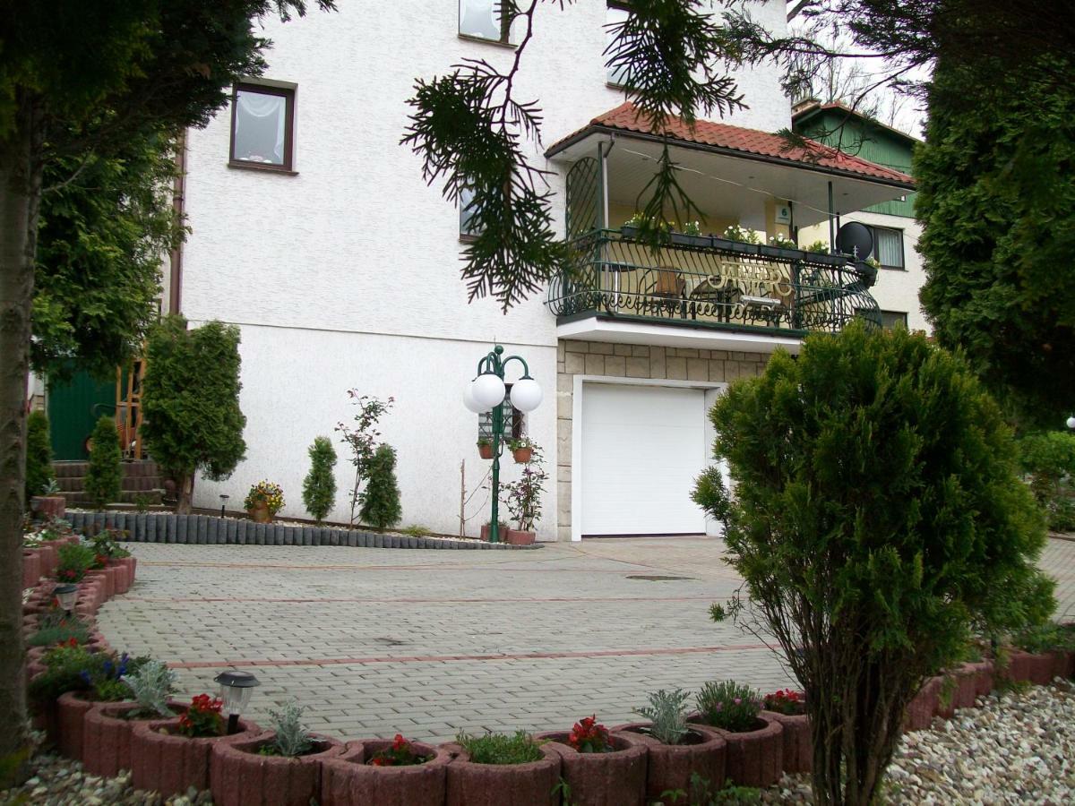 Jasminowy Dwor Homestay Polanica-Zdroj